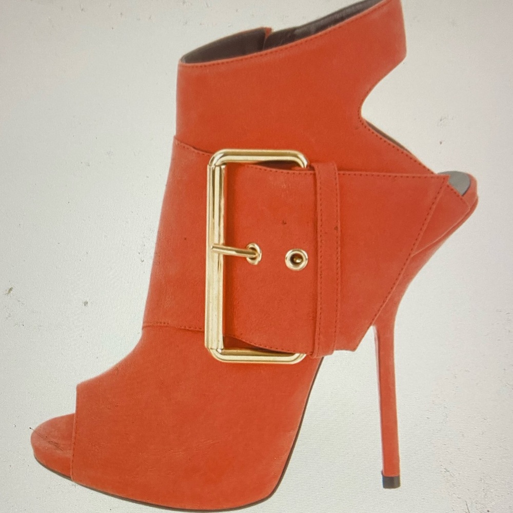 Giuseppe Zanotti leather/ suede peep-toe booties